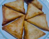 A picture of step 6 of Chicken Samosas.