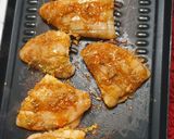 Hình bước làm 2 của món Mực nướng Sate