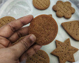 வீட் ஜாகெரி குக்கீஸ்(wheat jaggery cookies recipe in tamil) ரெசிபி ஸ்டேப் 8 புகைப்படம்