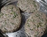 A picture of step 5 of Multigrain Daliya Muthia.