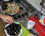 Foto del paso 2 de la receta Cataplana pescado y mariscos