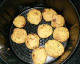 A picture of step 2 of Besan ki tikki ki sabzi.