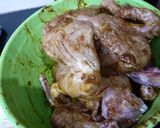 A picture of step 2 of Fried chicken kalaiji.