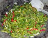 Foto langkah ke 4 dari resep Tumis Bunga Genjer.