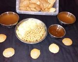 A picture of step 3 of Pani puri.