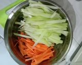 Foto langkah ke 4 dari resep Lodeh Labu Siam & Wortel.