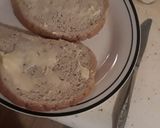 A picture of step 1 of Hot Braunschweiger and Cheese.
