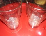 A picture of step 2 of Instant Mango Falooda.