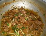 A picture of step 5 of Beef karahi restaurant style.