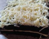 Foto langkah ke 7 dari resep 10. Brownis Oreo Simple.