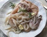 Foto del passaggio 3 della ricetta Gazpacho di arance e lime piccante con calamari