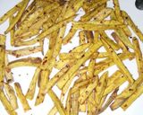 Foto langkah ke 7 dari resep Baked cassava fries.