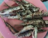 Foto langkah ke 1 dari resep Ikan lajang pedas asam manis simple.