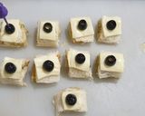 A picture of step 5 of Ribbon Roll Up Sandwich.