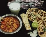 A picture of step 6 of Chole Paneer masala.