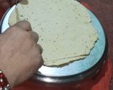 हींग नमक पारे (Hing Namakpare recipe in Hindi) रेसिपी चरण 4 फोटो