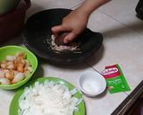 Foto langkah ke 1 dari resep Seblak kwetiau.