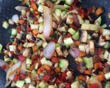 Foto del paso 2 de la receta: Wok de verduras con quinoa