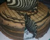 Foto langkah ke 5 dari resep Zebra Cake.