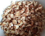 صورة لخطوة 2 من وصفة كلاج بالجوز 😋