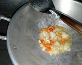 Foto langkah ke 2 dari resep Ca Brokoli Sosis Saus Mentega.