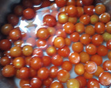Foto del paso 2 de la receta: Mermelada de tomatitos cherry