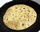 A picture of step 8 of Stuffed Soybean Paratha.
