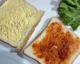 Foto langkah ke 2 dari resep Egg Sandwich.