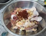 Hình bước làm 2 của món Gà xào sả