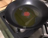 Une image de l'étape 2 de Filet mignon sucré salé à la prune.
