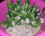 Foto langkah ke 5 dari resep Ayam Goreng Pandan.