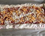 A picture of step 5 of Stuffed Crust Veg Pizza:.