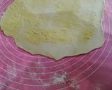 Foto langkah ke 1 dari resep Cromboloni Puff Pastry Instan.