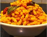 A picture of step 3 of Bhadang (Murmura Namkeen).