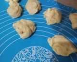 Foto langkah ke 5 dari resep Roti goreng metode autolysis.