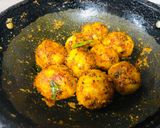 A picture of step 6 of Spicy baby potatoes.
