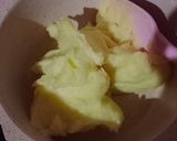 Foto langkah ke 3 dari resep Mashed Potatoes.