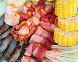 Hình bước làm 2 của món Lẩu Kimchi ngày mưa