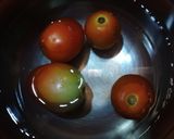 A picture of step 1 of Red sauce pasta with water.