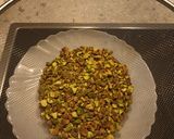 Foto del paso 2 de la receta: Salmón con corteza de Pistacho-Dijon