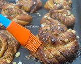 Svéd Fahéjas Zsemle (Kanelbullar) recept fázis 13 fotója