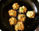 A picture of step 3 of Parwal (Pointed Gourd) Peel Pakora / Fritters.