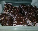 Foto langkah ke 9 dari resep Bolu coklat kukus.