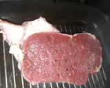 Foto del paso 3 de la receta: Corte Rib eye y espárragos con papa de guarnición