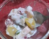 A picture of step 3 of Mix veg and fruit chaat.