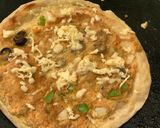 A picture of step 3 of Paratha Omelet Pizza.