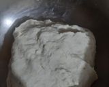 A picture of step 2 of Sunflower pizza.