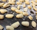 Foto del paso 5 de la receta: Ñoquis livianos de papa