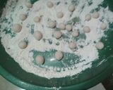 Foto langkah ke 3 dari resep Cimol tabur bon cabe anti meledak.