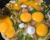 Foto del paso 4 de la receta: Huevo con tocino y espárragos